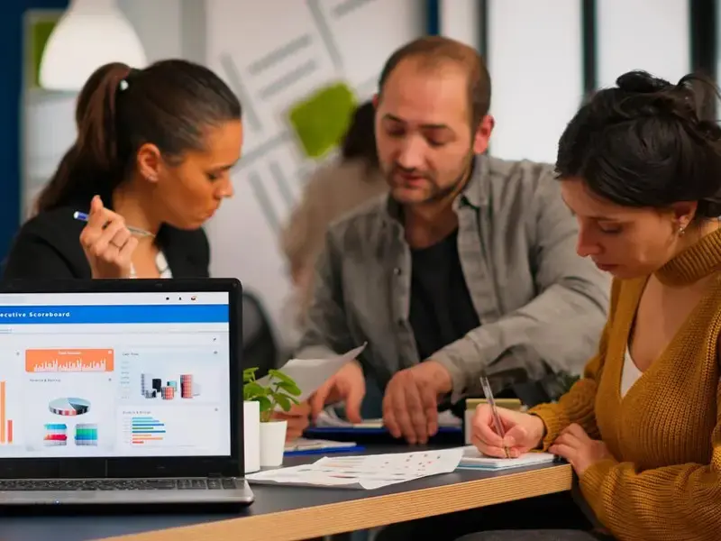 How to Find the Right Facebook Marketing Agency in Dubai?